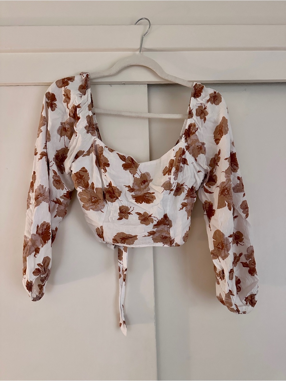 Altar'd State White Floral Tie-Back Crop Blouse